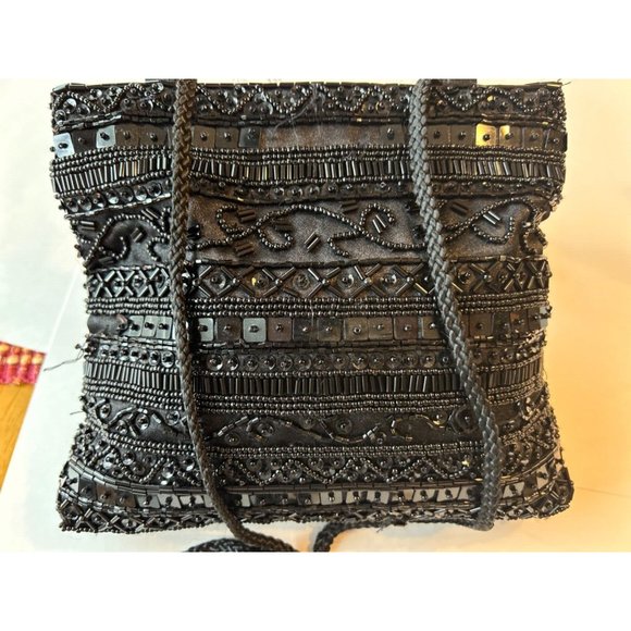 Women's Unbranded Small Purse Beaded Front Satiny Material Back Cloth Strap - Picture 1 of 7